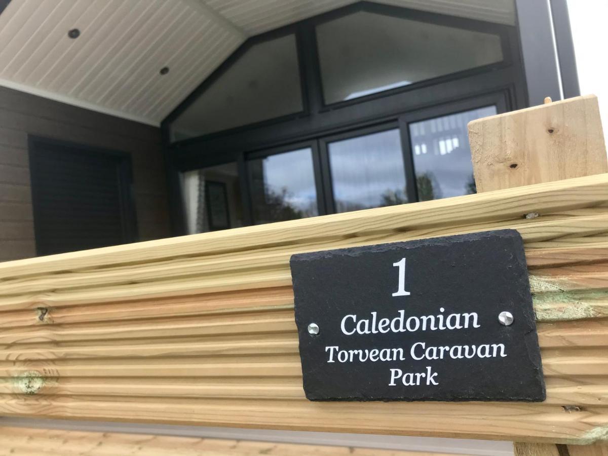 Caledonian Lodges 1 אינברנס מראה חיצוני תמונה